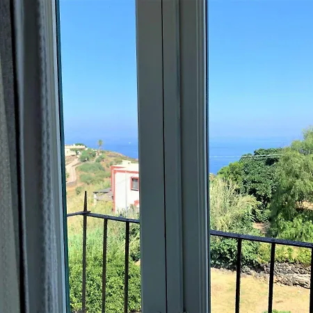Apartman Casa Pomelia - In Centro A Malfa